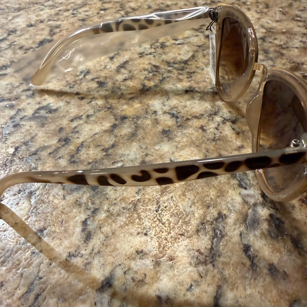 ☀️☀️Stylish Leopard Print UV Protection Sunglasses - Picture 6 of 10